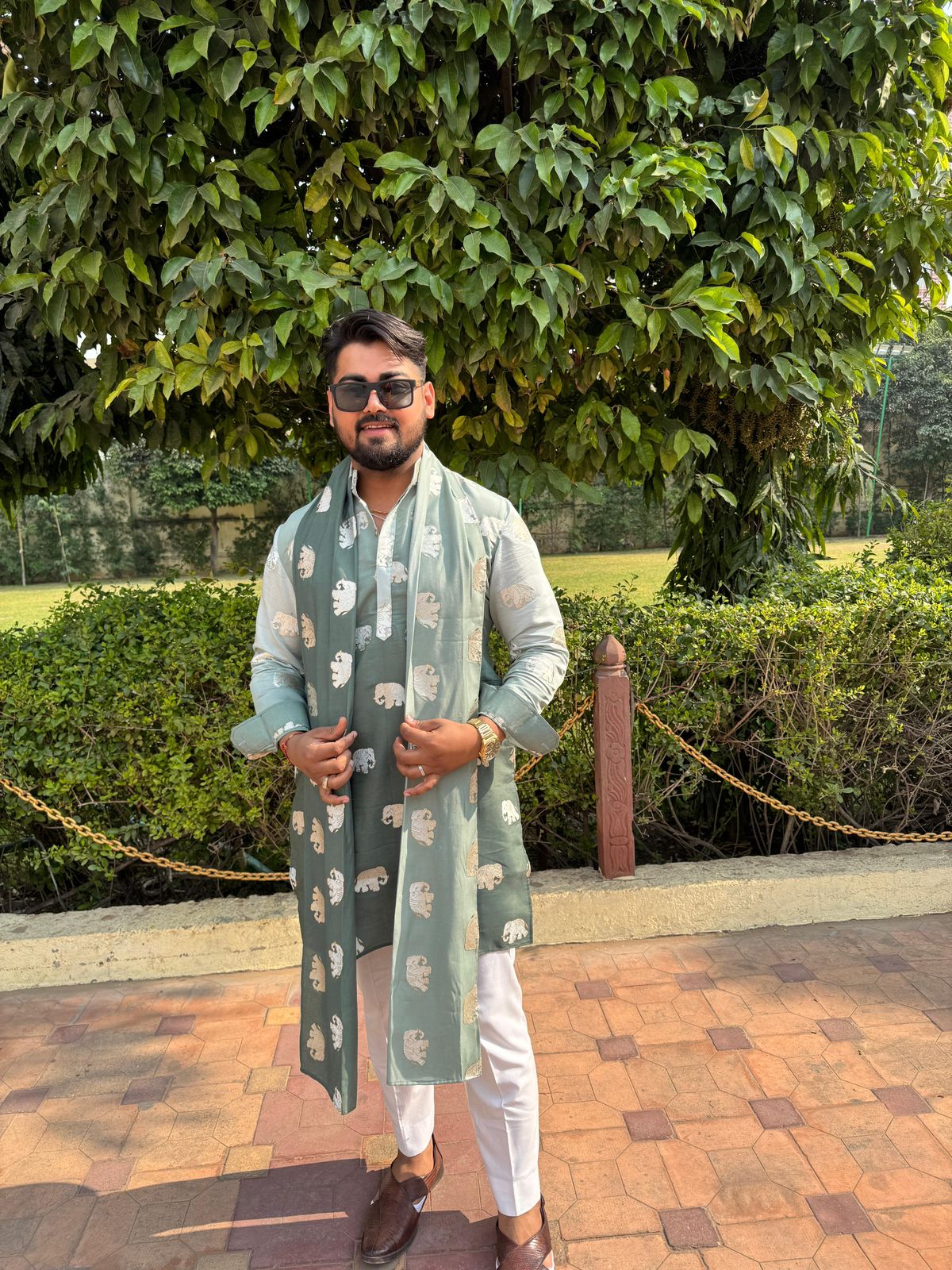 Look 18